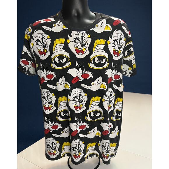 Looney Tunes All-Over Print Unisex T-Shirt Martian, Sylvester & Tweety - Large - Picture 1 of 13